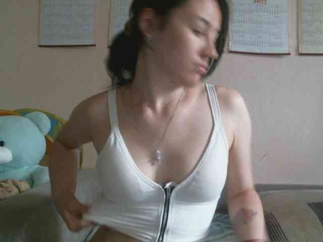 Prettybella7 webcam