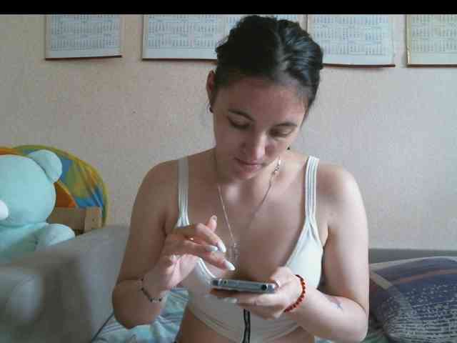 Prettybella7 webcam