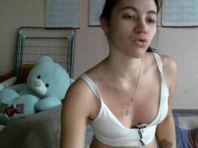 Prettybella7 webcam