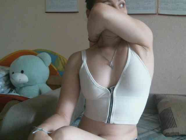 Prettybella7 webcam