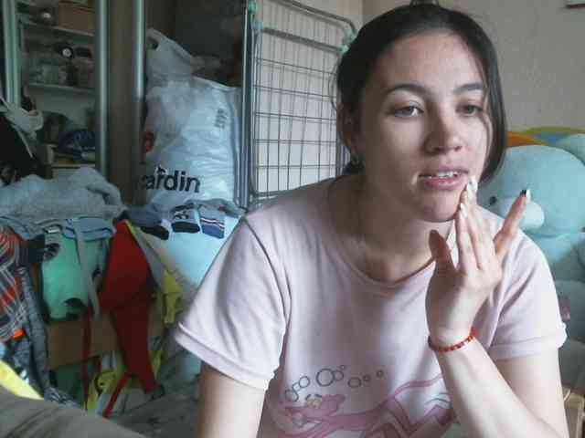 Prettybella7 webcam