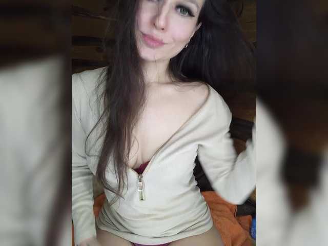 Mussypussy222's BongaCams show and profile