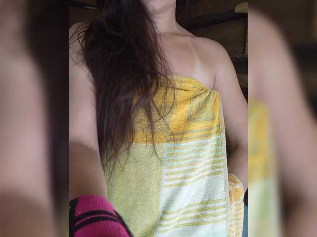 Mussypussy222's BongaCams show and profile