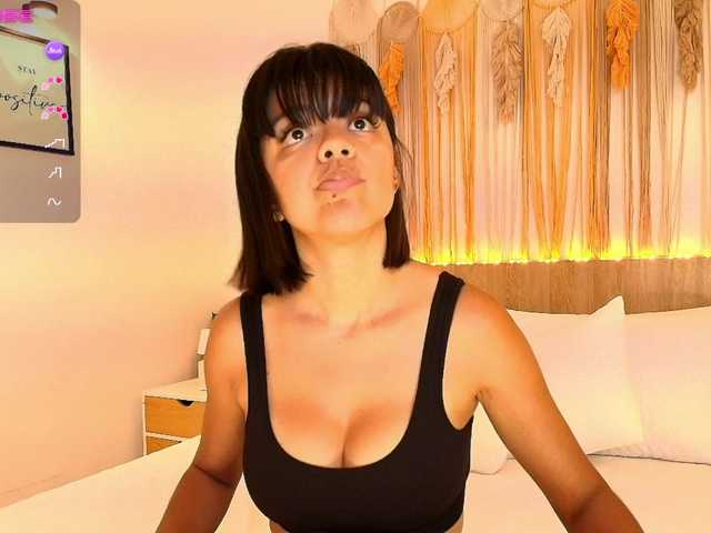 EvyOwens's BongaCams show and profile