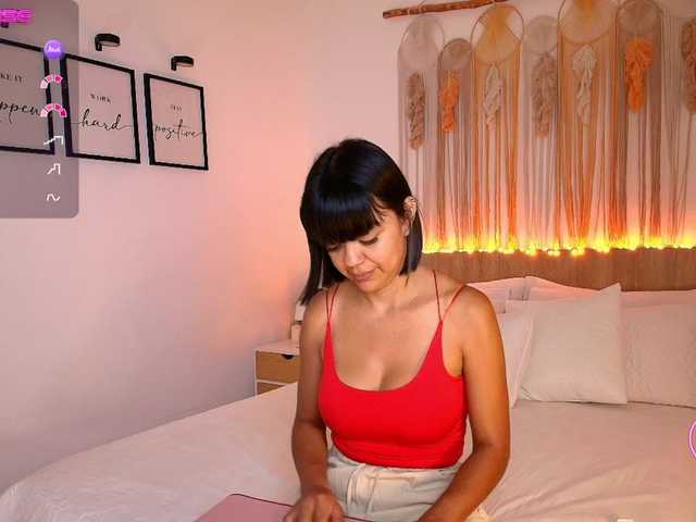 EvyOwens's BongaCams show and profile