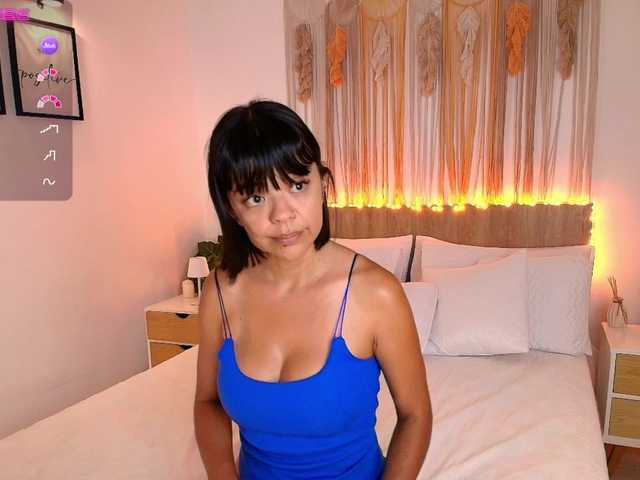 EvyOwens's BongaCams show and profile