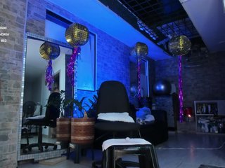 mature-younga Porn Show