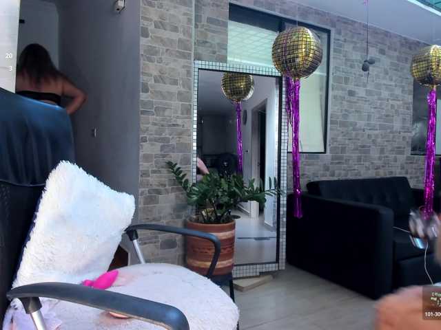 mature-younga's BongaCams show and profile