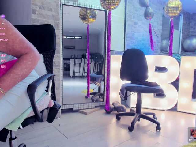 mature-younga's BongaCams show and profile