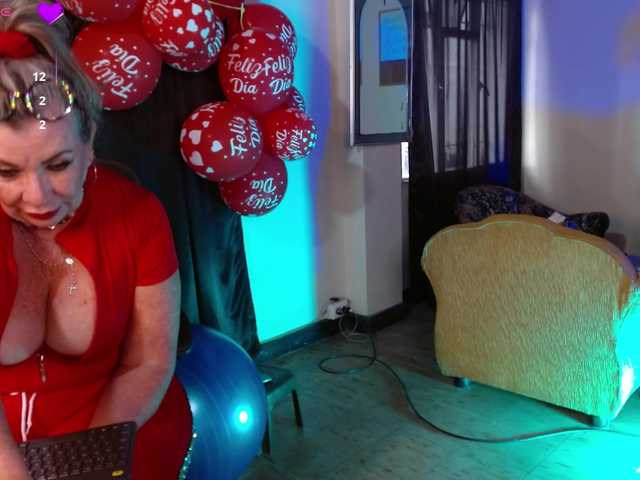 mature-younga's BongaCams show and profile