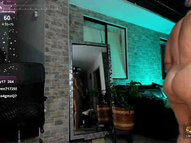 mature-younga webcam