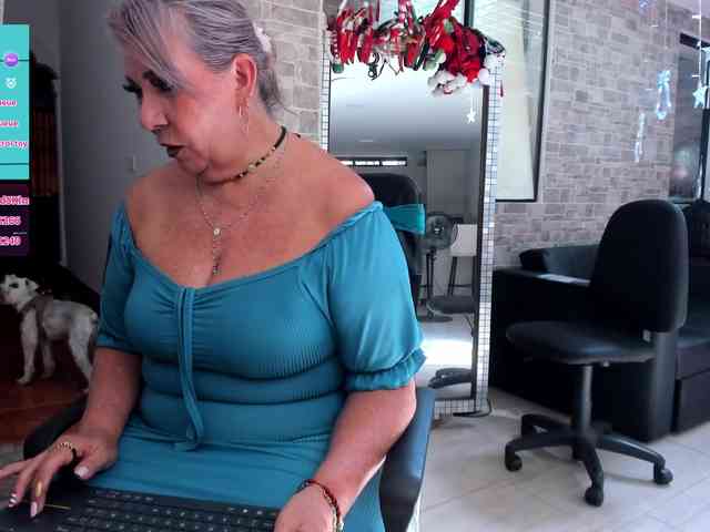 mature-younga mature-younga