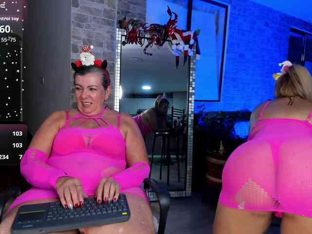 mature-younga bongacams