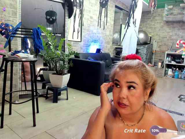 mature-younga webcam