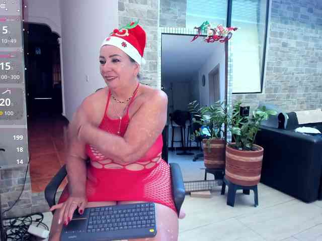 mature-younga webcam