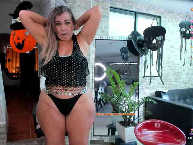 mature-younga webcam