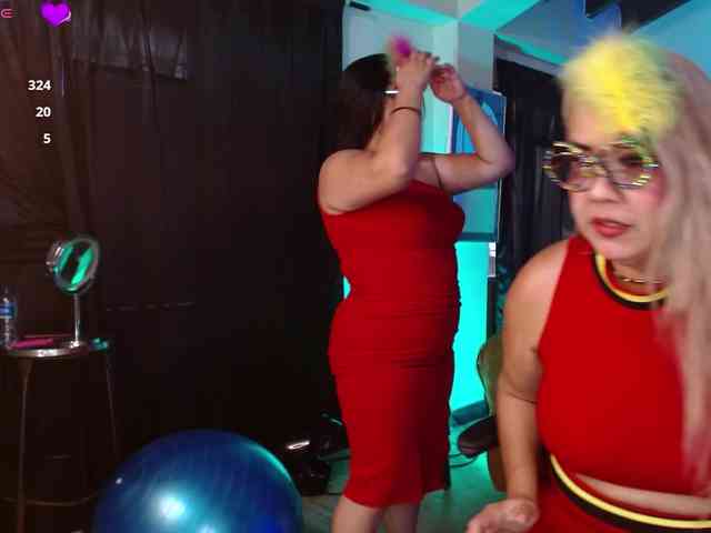 mature-younga webcam