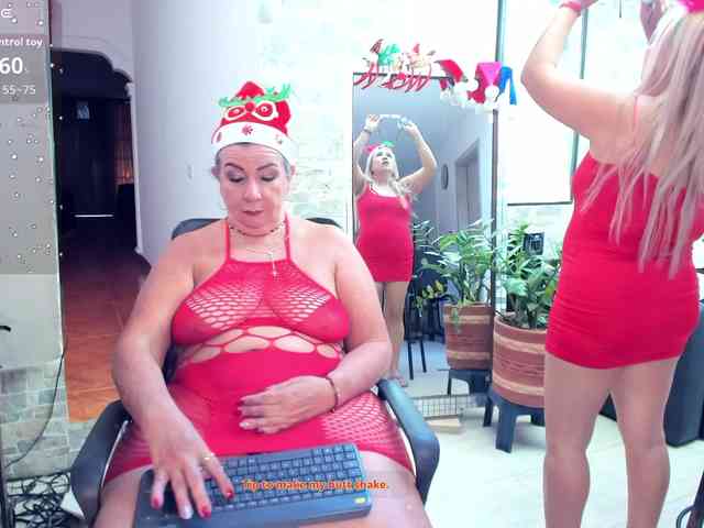 mature-younga webcam