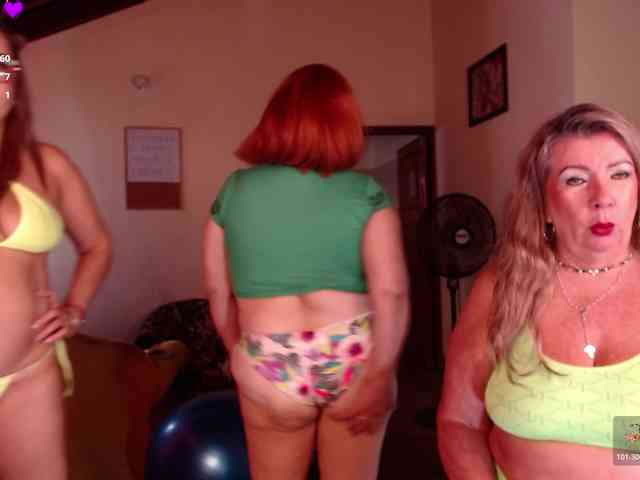 mature-younga webcam