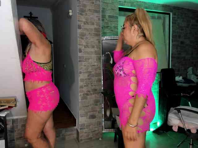 mature-younga mature-younga