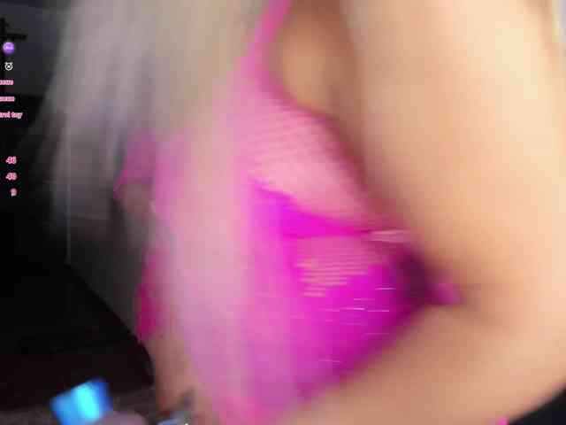 mature-younga webcam