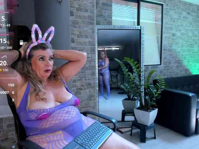 mature-younga mature-younga