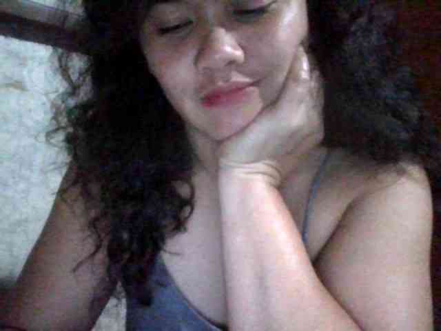 LovelyShaxxx3 webcam