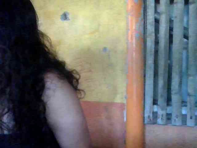 LovelyShaxxx3 webcam