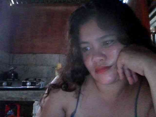 LovelyShaxxx3 webcam