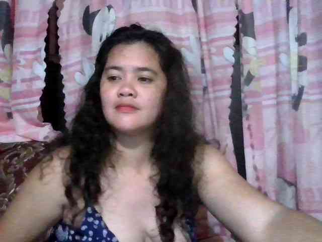 LovelyShaxxx3 webcam