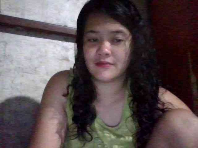 LovelyShaxxx3 webcam