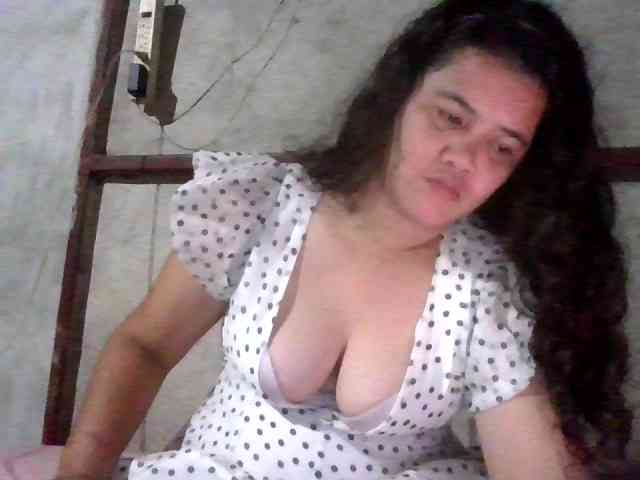 LovelyShaxxx3 webcam