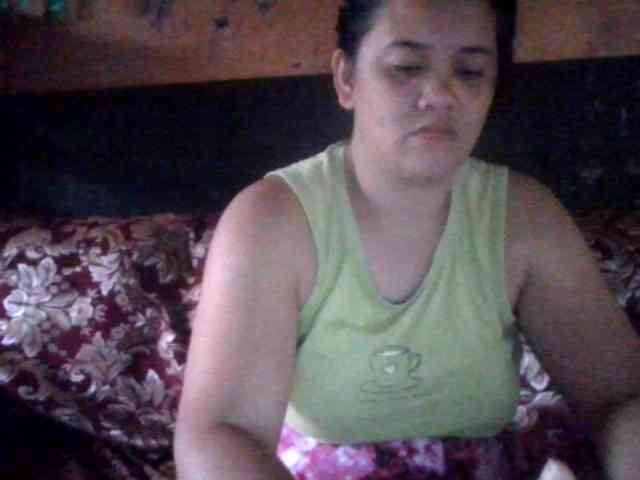 LovelyShaxxx3 webcam