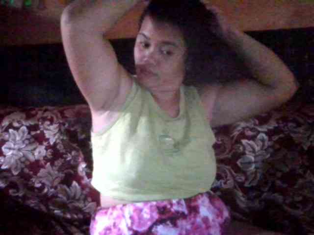 LovelyShaxxx3 webcam
