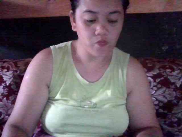 LovelyShaxxx3 webcam