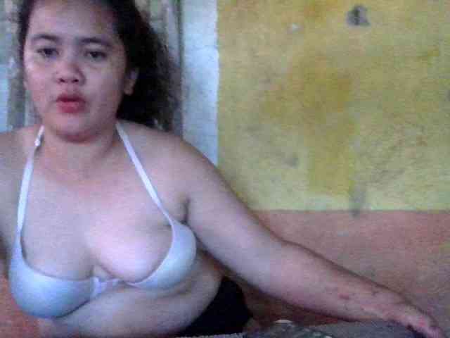 LovelyShaxxx3 webcam