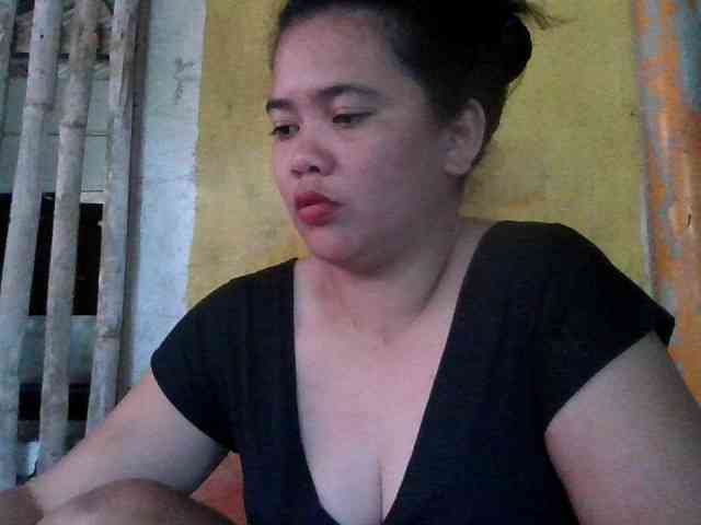 LovelyShaxxx3 webcam