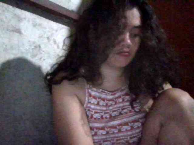 LovelyShaxxx3 webcam