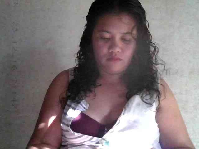 LovelyShaxxx3 webcam