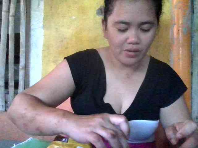 LovelyShaxxx3 webcam