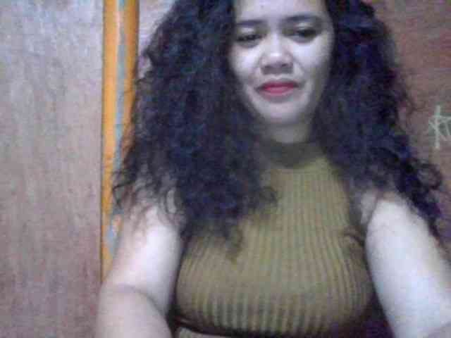 LovelyShaxxx3 webcam