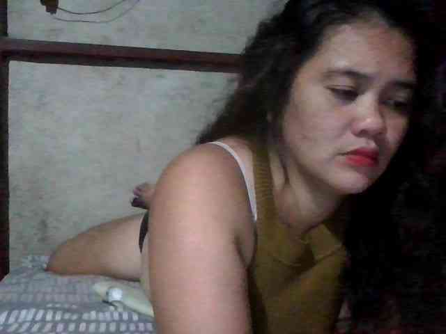 LovelyShaxxx3 webcam