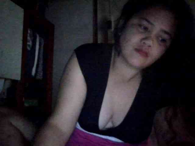 LovelyShaxxx3 webcam