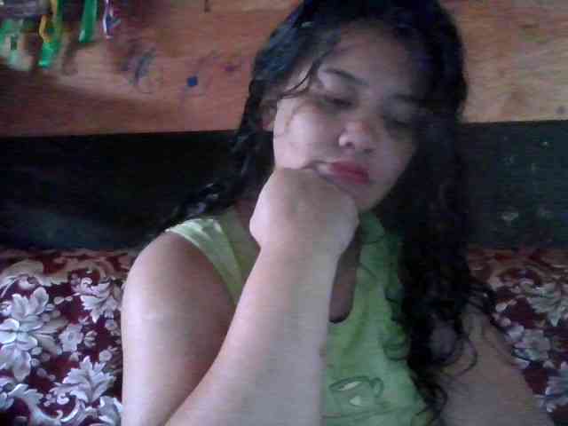 LovelyShaxxx3 webcam