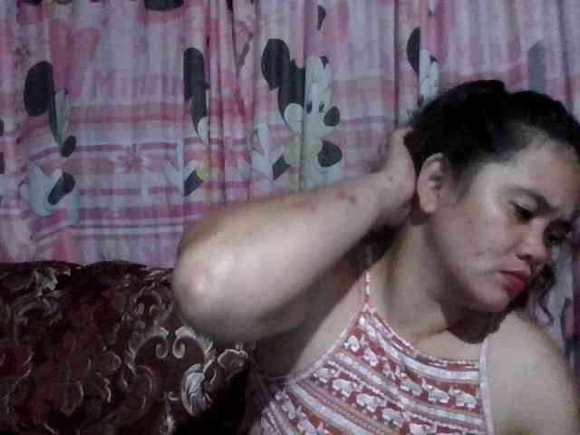 LovelyShaxxx3 webcam