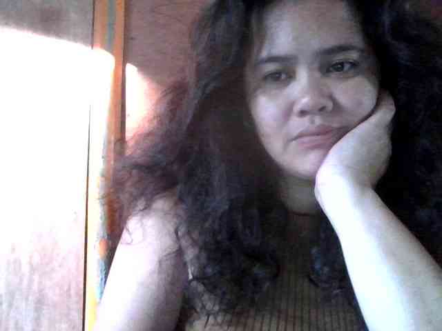 LovelyShaxxx3 webcam