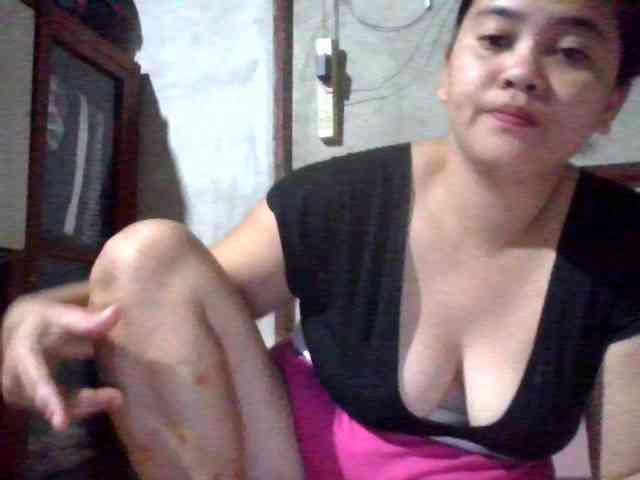 LovelyShaxxx3 webcam