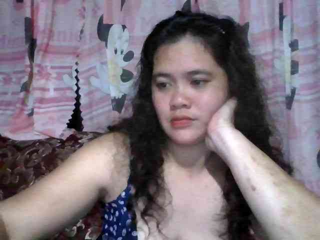 LovelyShaxxx3 webcam