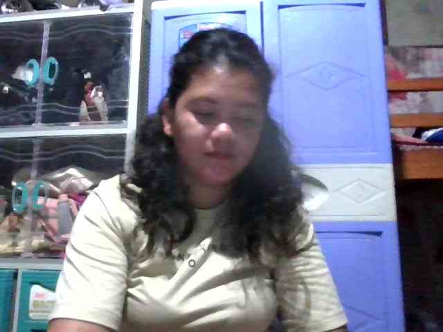 LovelyShaxxx3 webcam