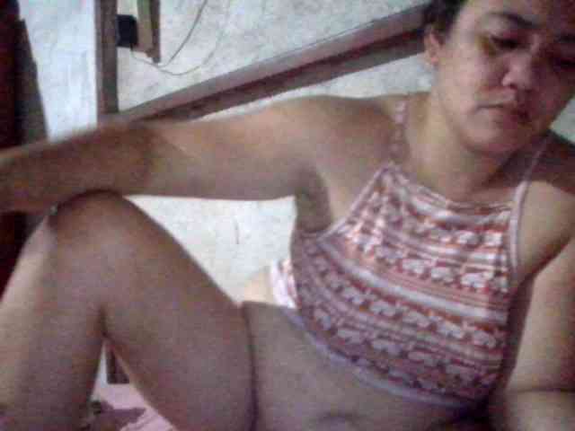 LovelyShaxxx3 webcam